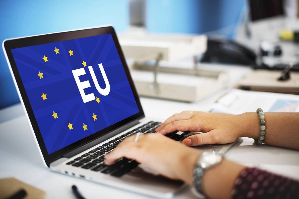 Hnúšťa, 29.7.2026 - Európska únia už pripravuje nové programové obdobie 2028 – 2034, ktoré určí smerovanie investícií a rozvoja na najbližšie roky. Práve v tomto období sa bude rozhodovať o tom, aké projekty získajú podporu z európskych fondov a prispejú k rozvoju miest a obcí.