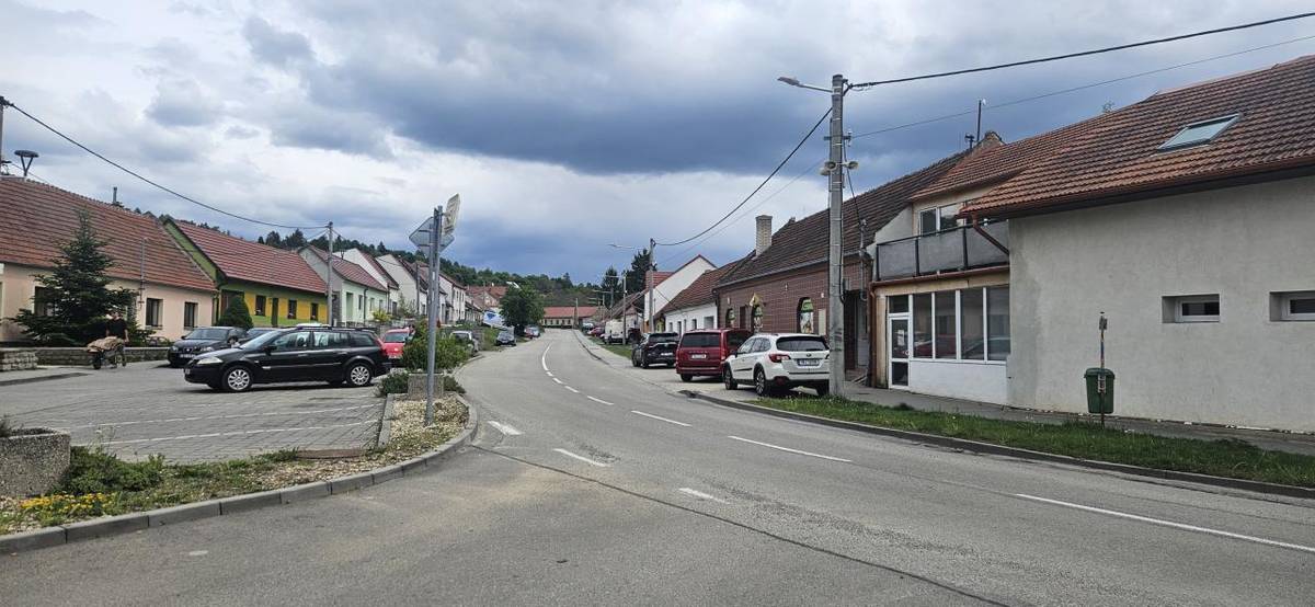 Na 3. srpna 2026 je plánováno zahájení jedné z nejvýznamnějších investičních akcí obce v roce 2026 - revitalizace dolní Ochozské návsi. Podrobnosti se dočtete dále.