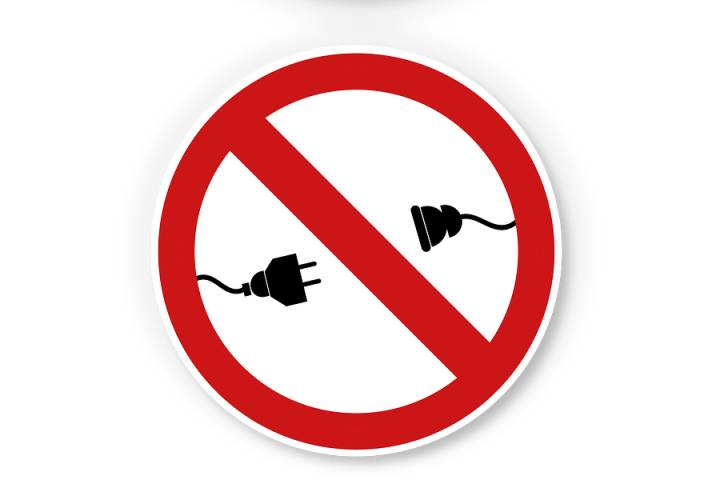 Odstávka elektrické energie plánovaná na 4. 8. 2026 byla zrušena. Dodávka elektrické energie bude v uvedené oblasti probíhat bez omezení. Upozorňujeme na odstávku el. energie dne 04. 08. od 07:30 do 19:00. Vypnutá oblast: Jindřichův Hradec TS Hvězdárna 3 - ulice, resp. část ulic Věrná, Nušlova, Kosmonautů č.p. 47 a odběr GAS Distribution ulice "Pod Vrchy" - orientačně seznam a okolí. Více v přiloženém PDF a na lince EG.D 800 22 55 77.