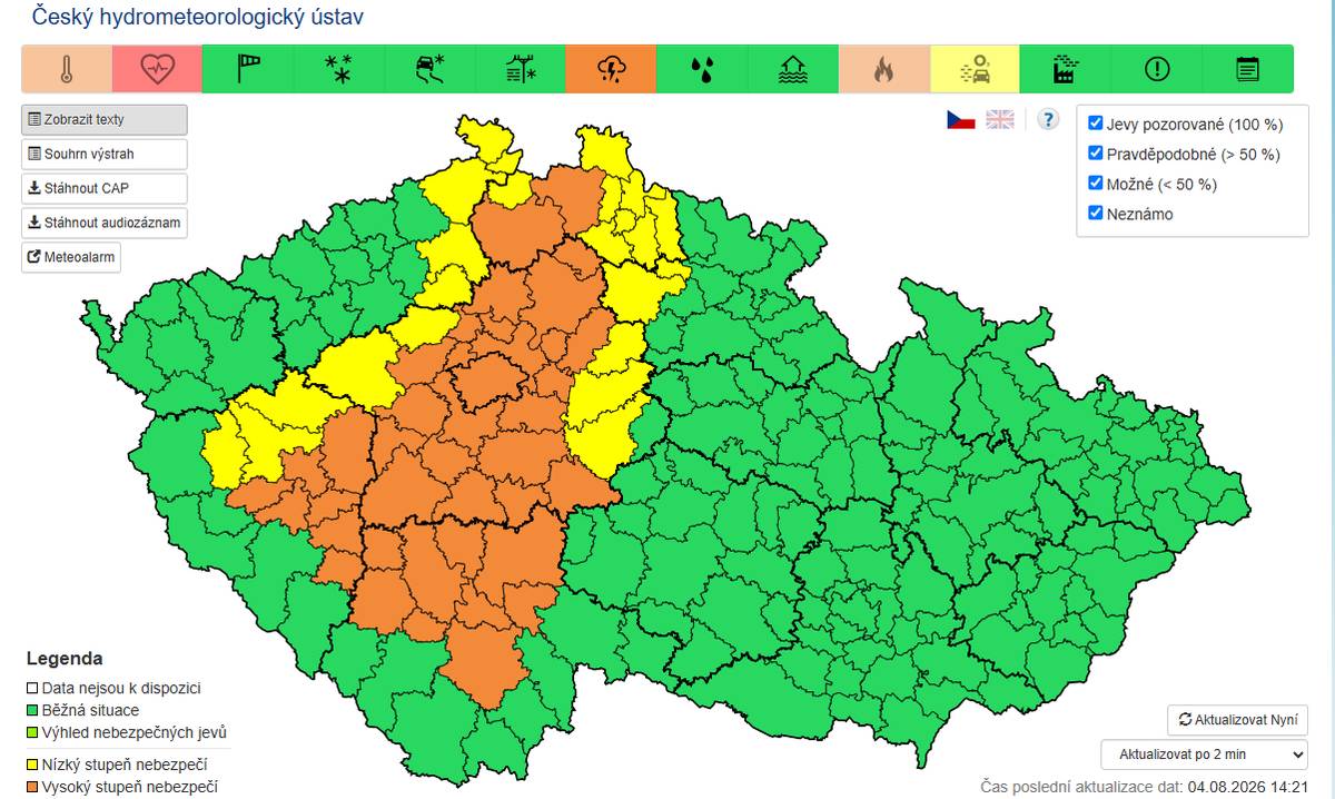 Upozorňujeme na riziko velmi silných bouřek doprovázených zejména nárazy větru 70–100 km/h, kroupami kolem 2 cm a přívalovými srážkami. Výstraha platí dnes, v úterý 4. srpna, od 15 do 20 hodin.     Prosíme, buďte na sebe opatrní, v případě bouřek a silného větru se vyvarujte pohybu v parcích, na hřištích a v místech, kde by mohl hrozit pád stromů či větví. Zabezpečte okna, dveře a předměty na balkonech, terasách či parapetech. Aktuálnímu počasí přizpůsobte pohyb po ulicích i rychlost jízdy.     Rozsah a intenzita varování se mohou měnit, pro aktuální informace sledujte stránky ČHMÚ.     V souvislosti s vysokými teplotami připomínáme, že se můžete přijít ochladit do klimatizovaných prostor radnice, v úterý, středu a čtvrtek je vám k dispozici přízemí až do 19 hodin. Více zde.