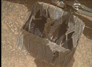 Poškození kol roveru Curiosity