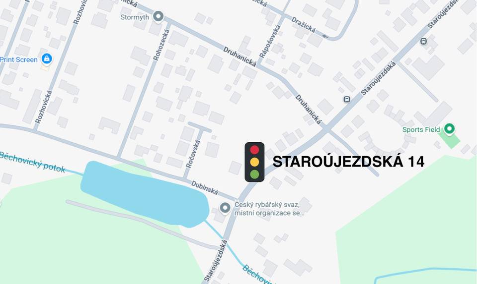 Vážení občané, sdílíme s vámi aktuální informaci od Pražské plynárenské. Dnes od 14:00 dojde na adrese Staroújezdská 14 k zásahu do vozovky z důvodu havárie plynu a realizace nové přípojky. Provoz bude v místě řízen světelnou signalizací, počítejte proto s dočasným omezením dopravy. V tuto chvíli nemáme informaci o tom, jak dlouho budou práce trvat. Děkujeme za pochopení a prosíme o zvýšenou opatrnost při průjezdu tímto úsekem.