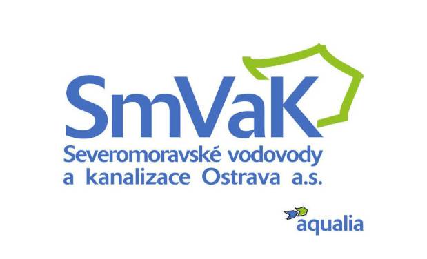 Na základě § 9 odst. 5 zákona č. 274/2001 Sb., o vodovodech a kanalizacích, v platném znění, Vás informujeme o vzniklé poruše na vodovodní síti. Číslo poruchy: 125452 Obec: Rychvald Ulice: Eden, Eldorádo, Michálkovická, Potoční, Michálkovice-Rajská Dotčená oblast: Finské domky, Spojovací Plánované zahájení opravy (orientačně): 12. 8. 2026 ve 08:00 Plánované ukončení opravy (orientačně): 12. 8. 2026 v 14:00 Způsob náhradního zásobování: Pojezd cisterny v dotčené oblasti Aktuální informace o zahájení opravy a případném přerušení dodávky vody jsou k dispozici na www.smvak.cz v sekci Přerušení dodávky vody – podsekce Poruchy. Žádáme odběratele, aby v průběhu přerušení dodávky vody neodebírali vodu z vodovodní sítě. V důsledku manipulací na vodovodní síti může dojít ke krátkodobému zhoršení senzorických vlastností vody. V případě potřeby je možné kontaktovat: Poruchovou službu: 800 292 300 (24 hodin denně) Call centrum: 800 292 400 (7:30–18:00) Omlouváme se za případné komplikace a děkujeme za pochopení.