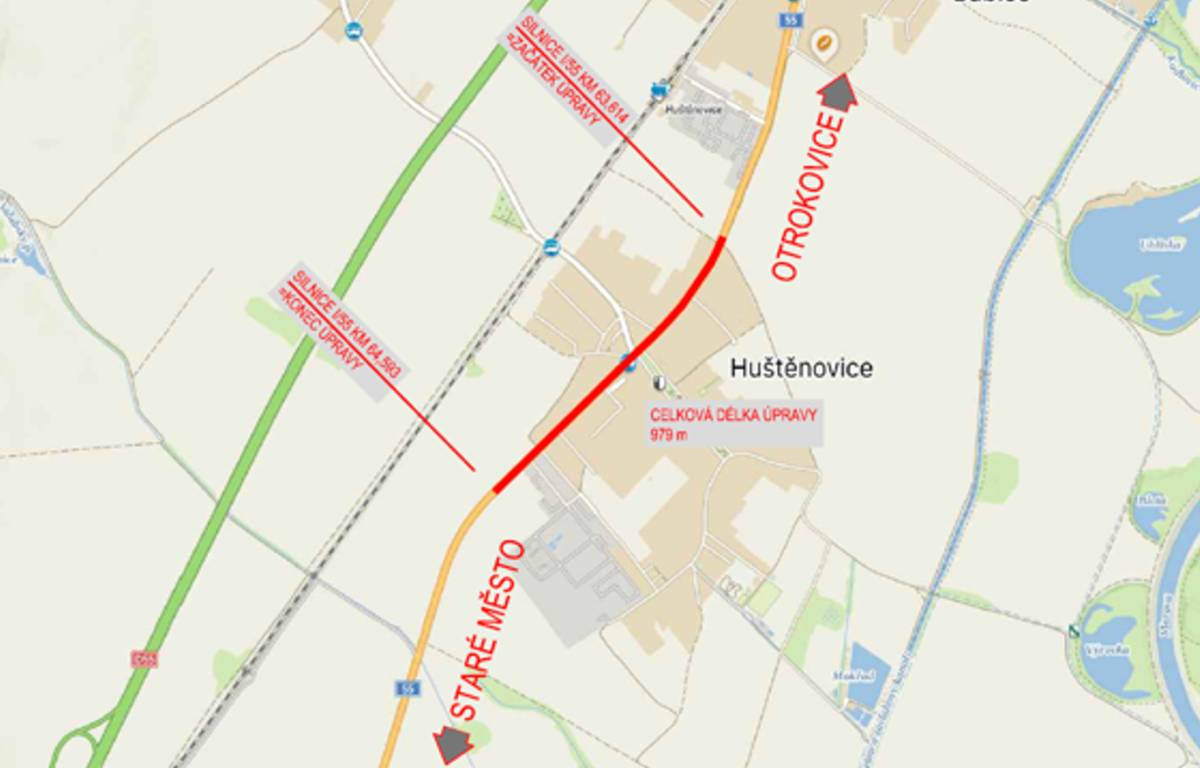 Od 14. srpna bude přibližně kilometrový úsek silnice I/55 v Huštěnovicích uzavřen. Řidiči mohou využít bezplatnou objízdnou trasu po dálnici D55, práce potrvají do konce srpna.