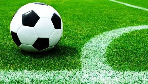 TJ Keramika Chlumčany, oddíl kopané, si Vás dovoluje pozvat na pátek 14.8. od 18:00 hod. na zápas A muži - FC Rokycany