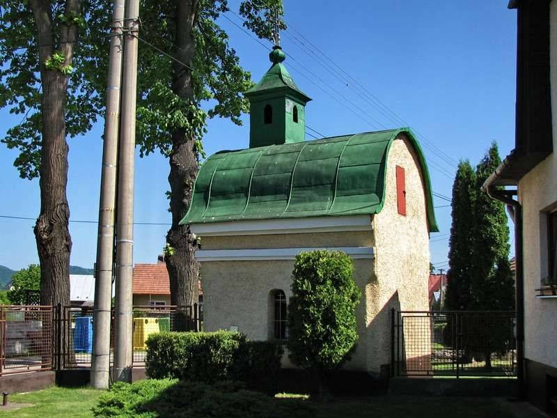 Srdečne Vás pozývame na oslavu Malých hodov pri príležitosti sviatku Nanebovzatia Panny Márie. Slávnostná svätá omša sa uskutoční v nedeľu 16.8.2026 o 11:00 hodine pri Kaplnke Nanebovzatia Panny Márie. Po skončení svätej omše ste všetci srdečne pozvaní na malé občerstvenie.