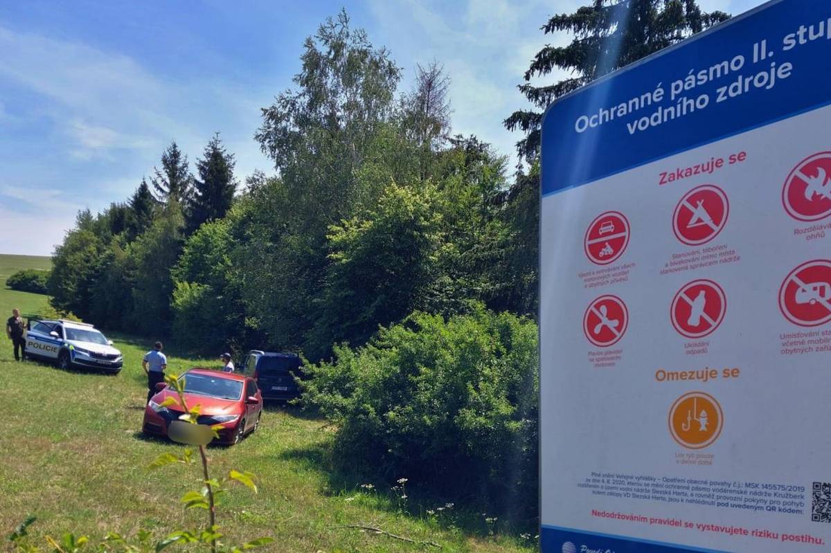 která připomíná základní pravidla bezpečného pohybu na vodě. Společně se Státní plavební správou v něm upozorňujeme na nejčastější rizika, povinnosti vůdců plavidel, alkohol i další zásady, které mohou přispět k bezpečnému průběhu letních dnů u vody.