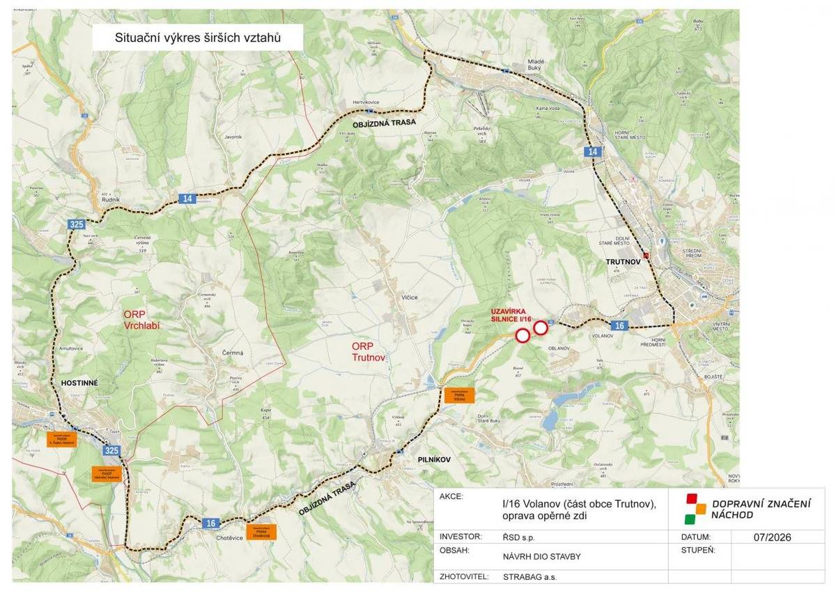 Z důvodu úplné uzavírky silnice I/16 v Trutnově – Volanově dojde ke změnám jízdních řádů v termín 1.9.2026 – 19.10.2026.  Objízdná trasa viz příloha. Uzavírka se dotkne provozu na linkách: 402 Trutnov – Vlčice – Staré Buky – Pilníkov 406 Jičín – Nová Paka – Hostinné - Trutnov 460 Vrchlabí – Rudník - Hostinné 690102 (Trutnovská autobusová doprava s.r.o.) Po dobu uzavírky nebudou regionálními linkami obsluhovány zastávky: Trutnov,Volanov,dolní Trutnov,Volanov,točna Staré Buky,Dolní Staré Buky,samoty   Po dobu uzavírky budou linkou 406 na objízdné trase obsluhovány zastávky: Vlčice,,žel.zast. Vlčice,,hostinec Vlčice,,točna Dochází ke změně odjezdů spojů v úseku mezi Hostinným, Pilníkovem a Trutnovem až o 10 minut. Z oběhových důvodů dochází k úpravě odjezdu i spoje ve 20:40 z Vrchlabí do Hostinného, pojede o 5 minut dříve. Večerní spoj ve 22:57 z Hostinného do Vrchlabí pojede naopak o 10 minut později.