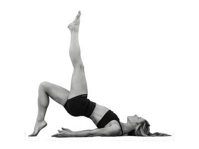 Pilates na podložce se širokou gumou, posilování a protahování (prevence osteoporózy). Posilování vlastním tělem, 1 kg činky, krátké posilovací gumy. Gyro zlepší flexibilitu páteře a kloubů (podložka) Kurz Středa: 18:00 - 19:00 změna času!!!!  (2.9.2026 - 27.1.2027) ZŠ 24. dubna 270 Cena kurzu: 2900,- Kč,  Přihlášky na e-mailu: wellness-gyro@seznam.cz, tel: 775464429 www.wellness-gyro.cz
