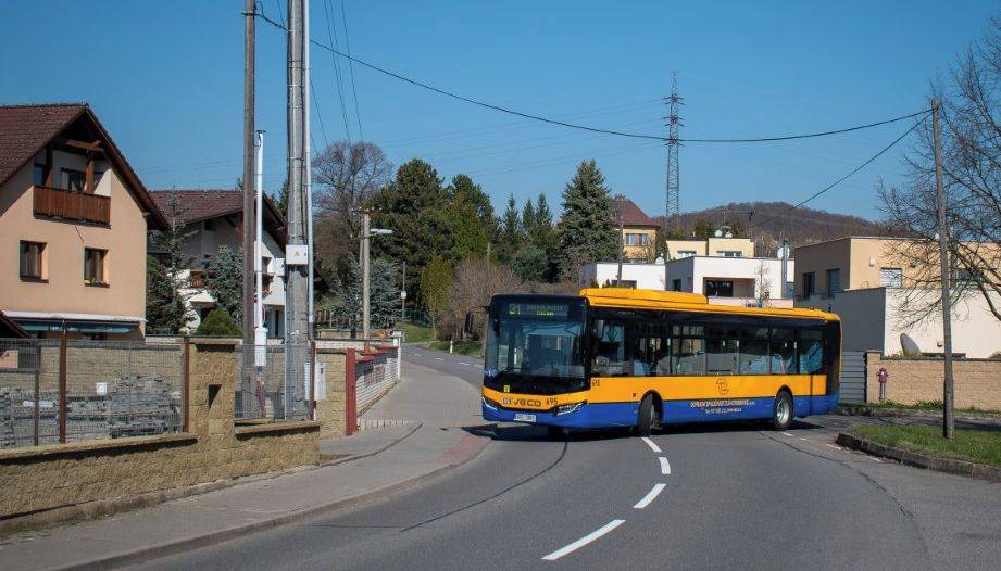 Zlín - Od úterý 1. září vstoupí v platnost nové jízdní řády na linkách MHD provozovaných Dopravní společností Zlín – Otrokovice (DSZO). Jejich součástí bude hned několik změn.