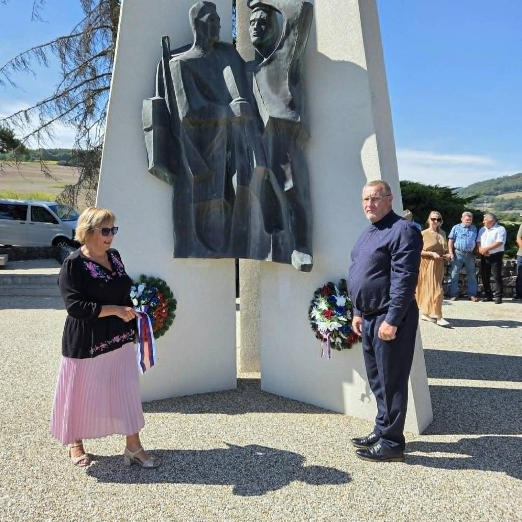 Dňa 28. augusta 2026 si obec Nižná Slaná spoločne s obcou Henckovce pri Pamätníku SNP na Pališove uctila pamiatku hrdinov Slovenského národného povstania.