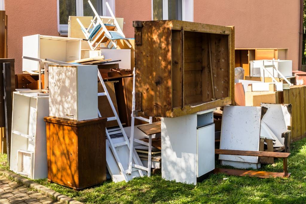 Zber dreveného nábytku, dreva a drevného odpadu 2026  4. septembra (piatok) – 11. september(sobota).