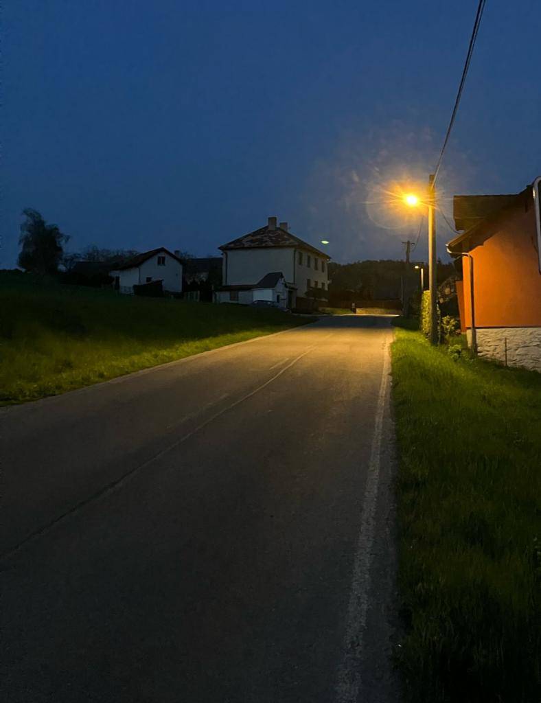 Město eviduje výpadek veřejného osvětlení v ulici Husova v Hradci nad Moravicí.